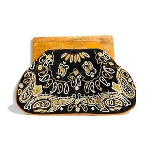 NWT Paisley Beaded Embroidered Wooden Frame Clutch